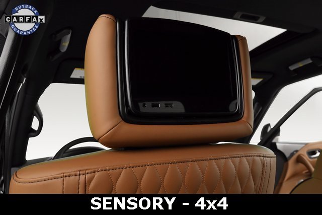 Used 2022 INFINITI QX80 Sensory image 19