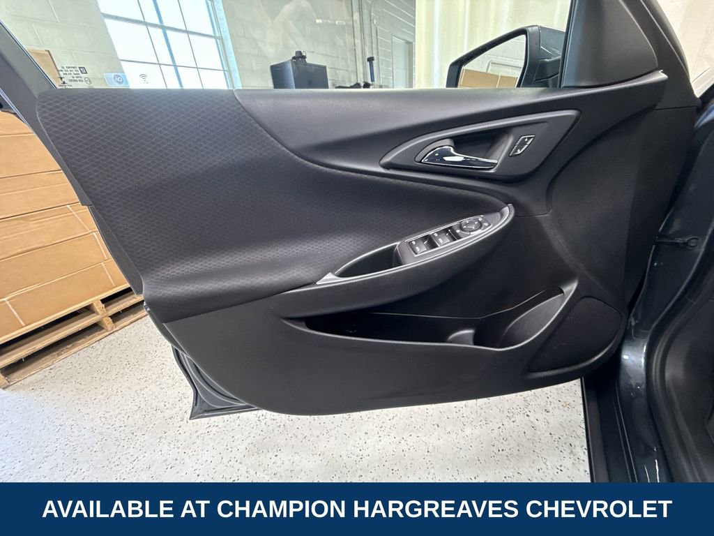 Certified 2021 Chevrolet Malibu RS FWD image 30