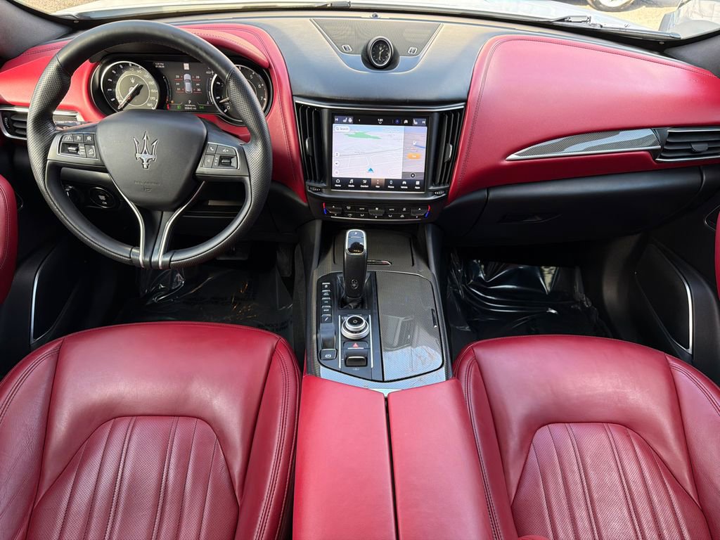 Used 2022 Maserati Levante GT image 21