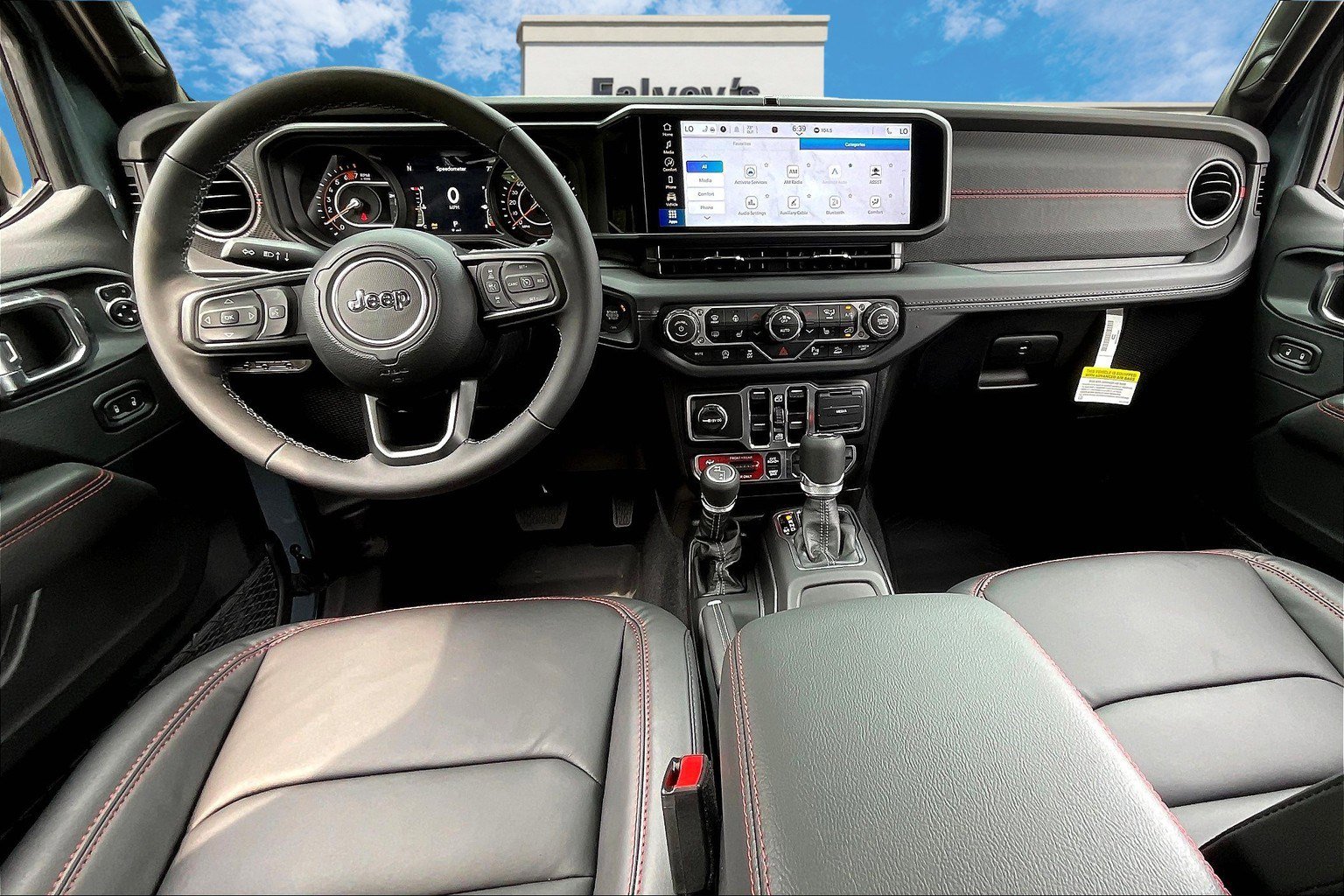 New 2025 Jeep Wrangler Unlimited Rubicon image 5