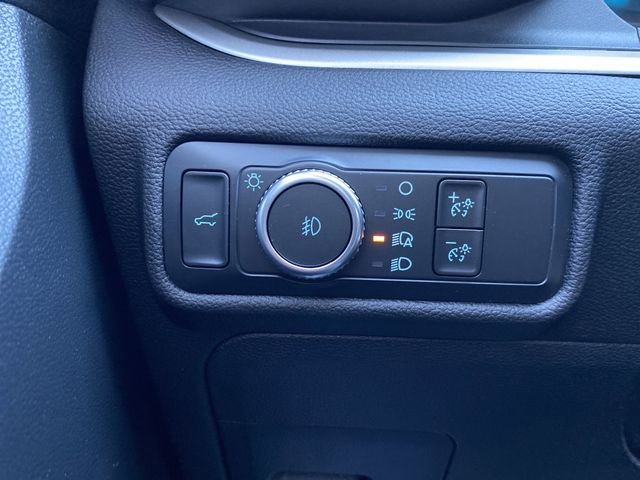 Certified 2022 Ford Explorer XLT w/ Equipment Group 202A image 23
