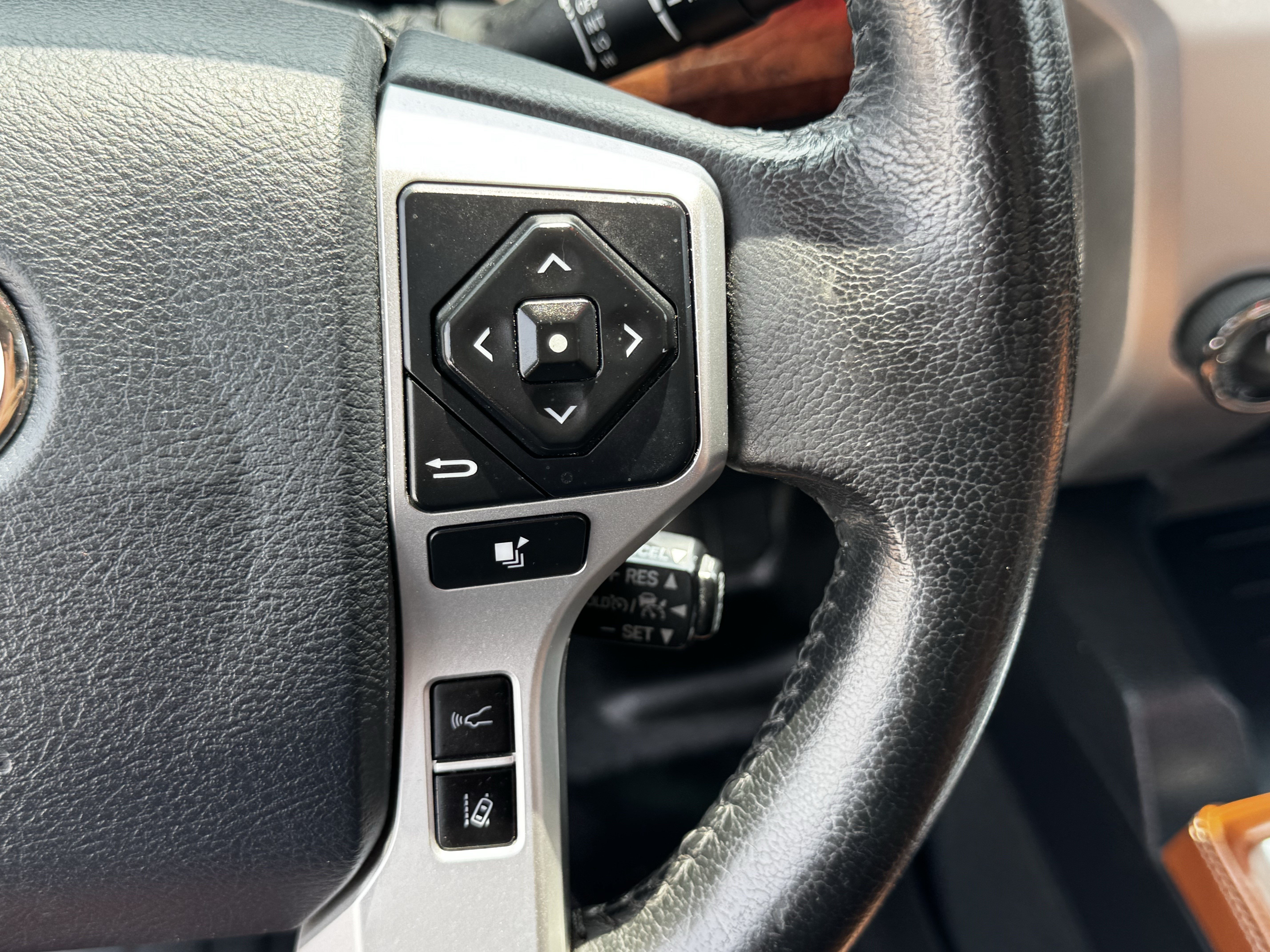Used 2020 Toyota Tundra 1794 Edition AWD/4WD image 23