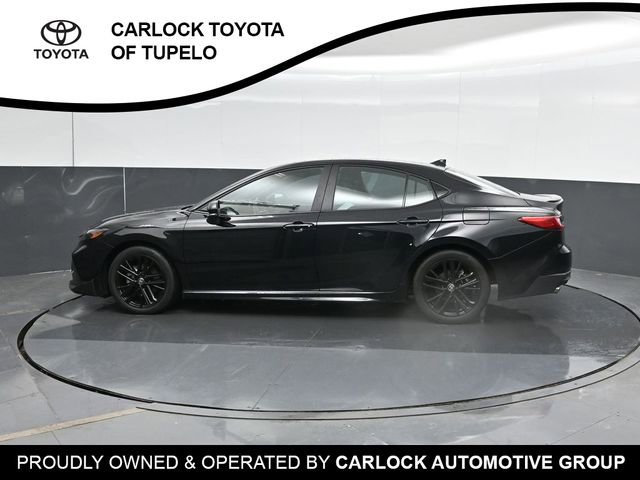 Used 2026 Toyota Camry SE FWD image 9
