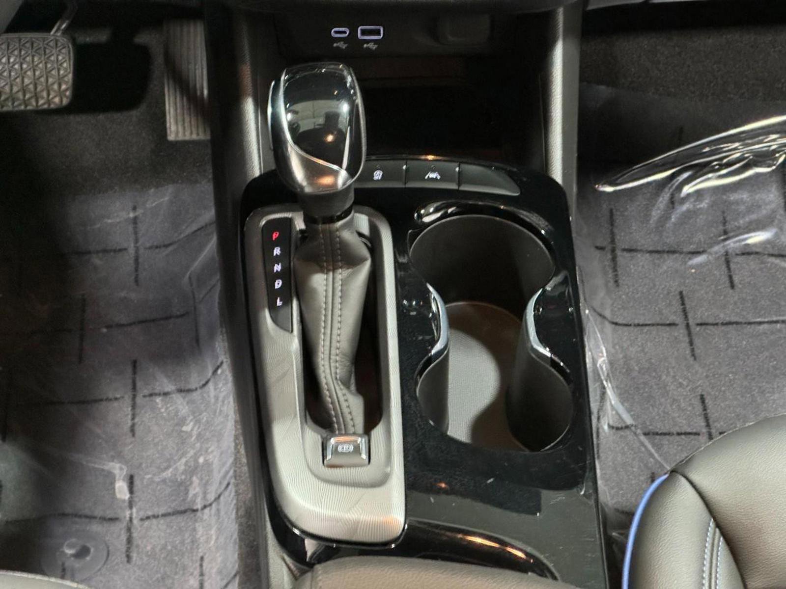 Used 2024 Buick Envista Sport Touring w/ Convenience I Package image 16