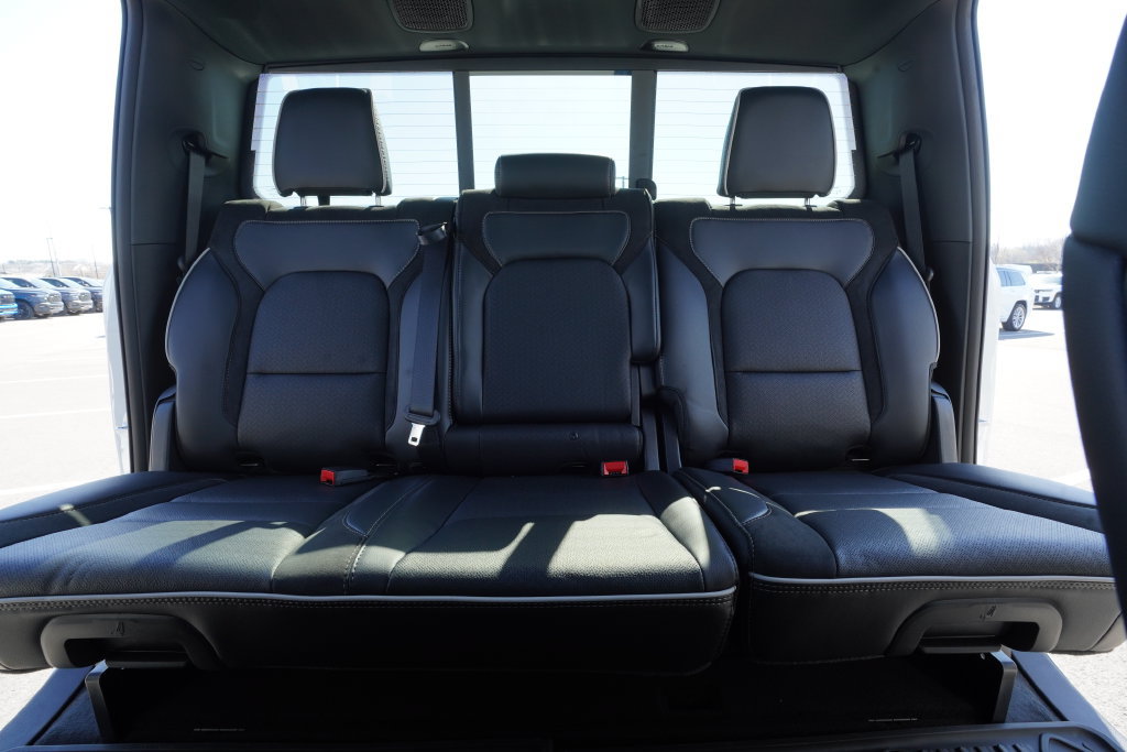 New 2026 RAM 1500 Laramie w/ Night Edition AWD/4WD image 33