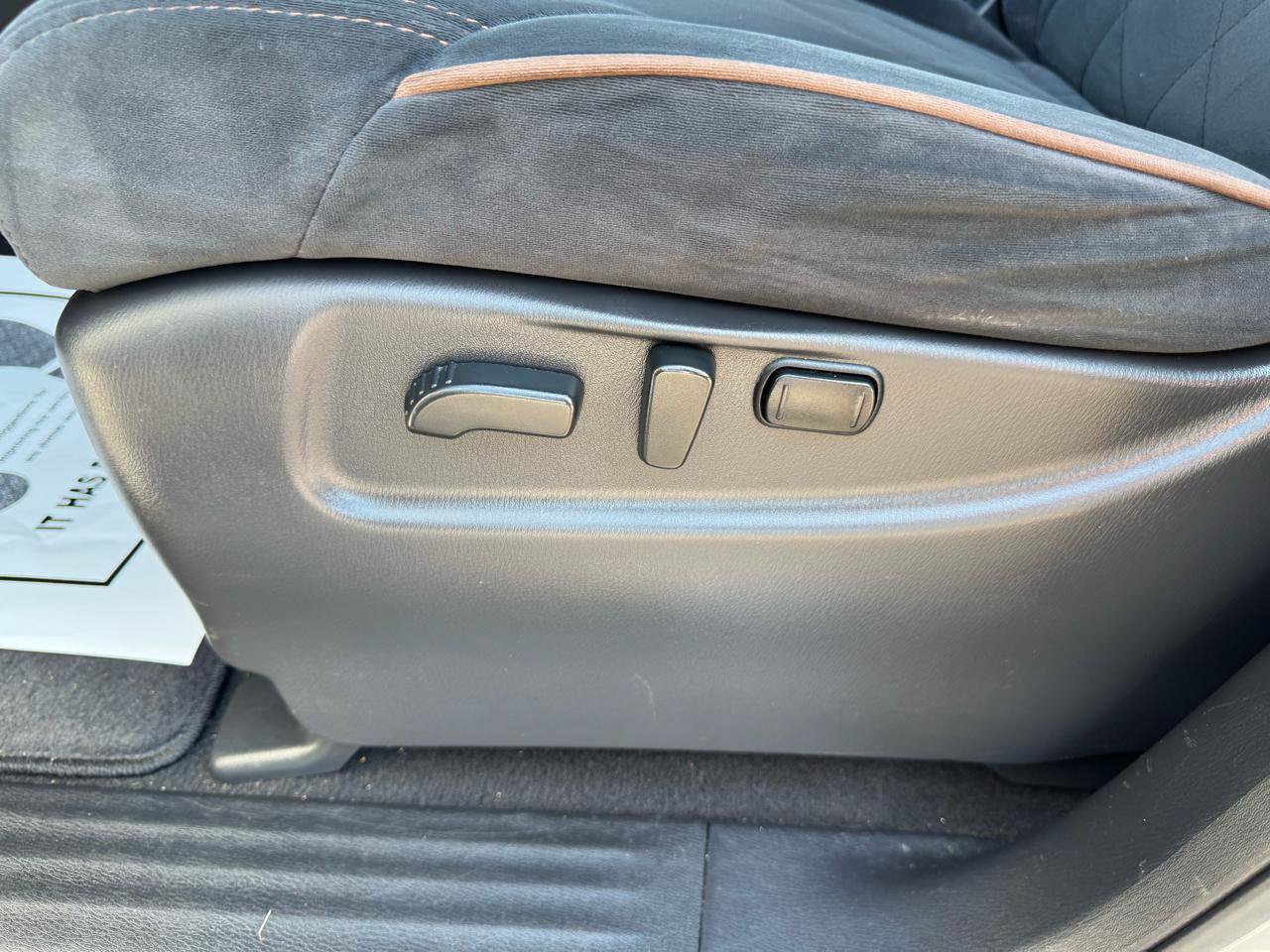 Used 2018 Nissan Armada SV w/ Driver Package AWD/4WD image 22
