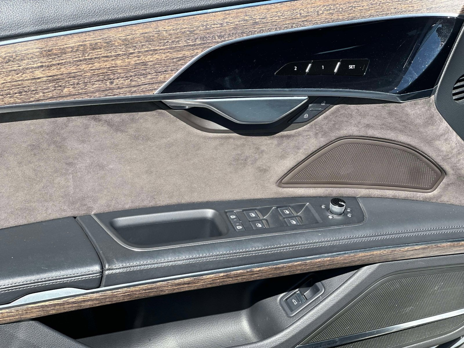 Used 2019 Audi A8 L 3.0T w/ Executive Package image 23