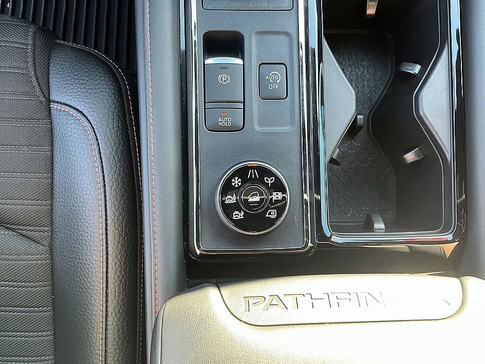 Certified 2024 Nissan Pathfinder Rock Creek AWD/4WD image 21