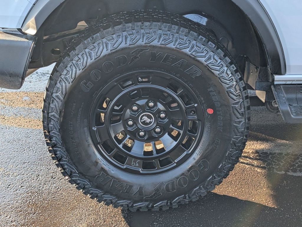 New 2026 Ford Bronco Outer Banks w/ Sasquatch Package image 16