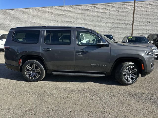Used 2024 Jeep Wagoneer Series II image 3