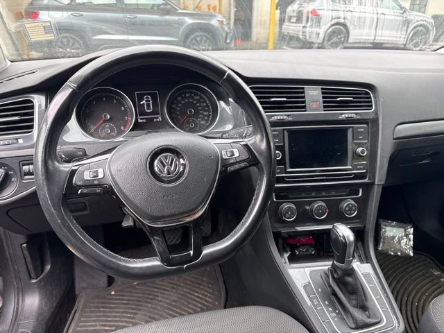 Used 2019 Volkswagen Golf S FWD image 6