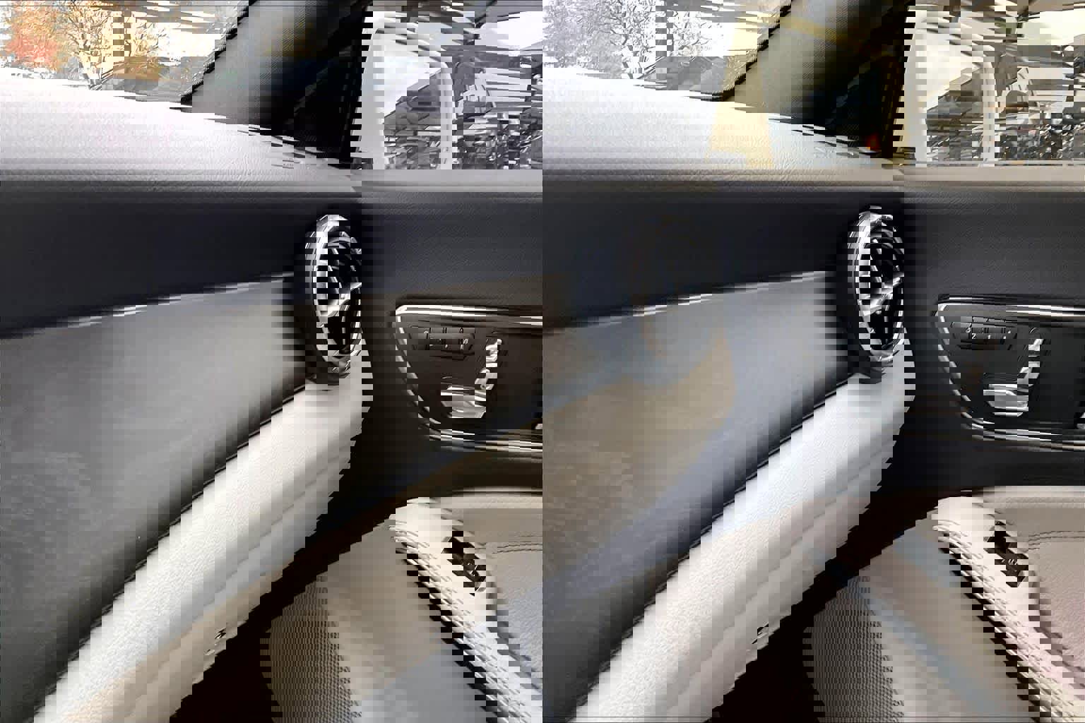 Used 2018 Mercedes-Benz CLA 250 CLA 250 image 27