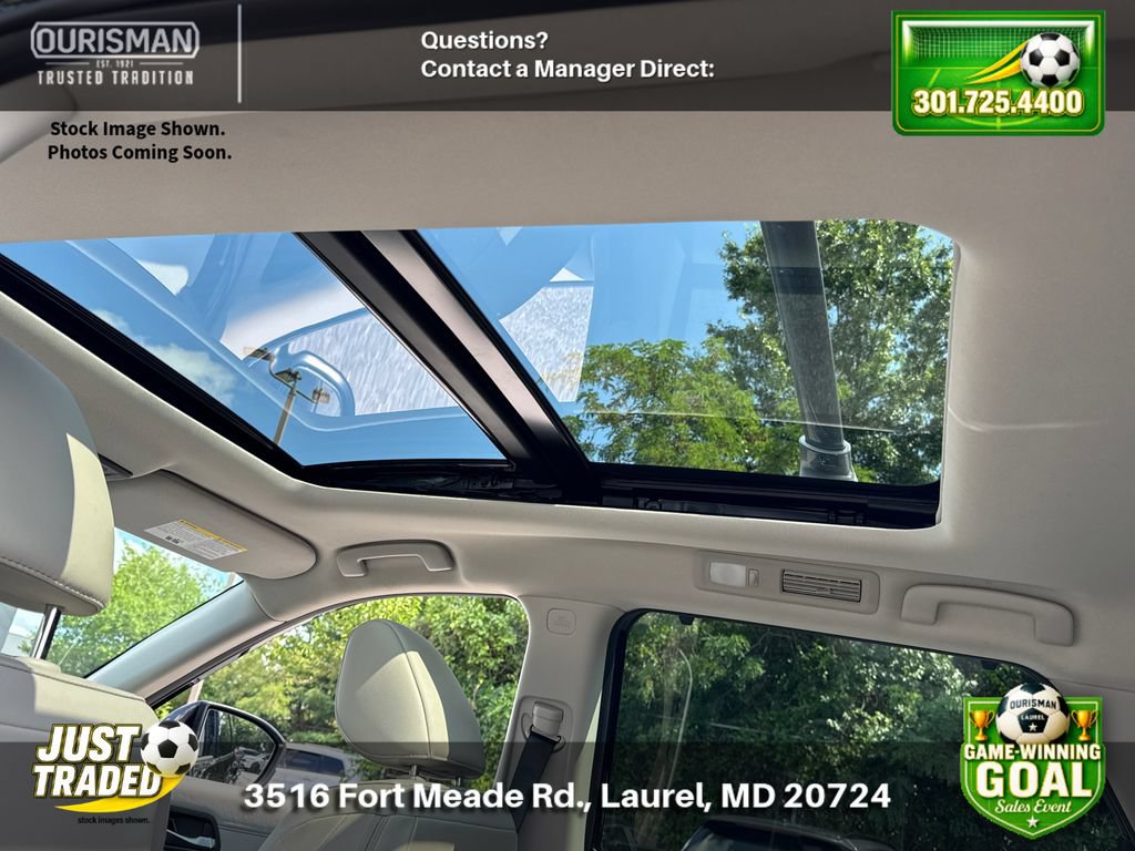 Used 2024 Nissan Pathfinder SL w/ SL Premium Package AWD/4WD image 17