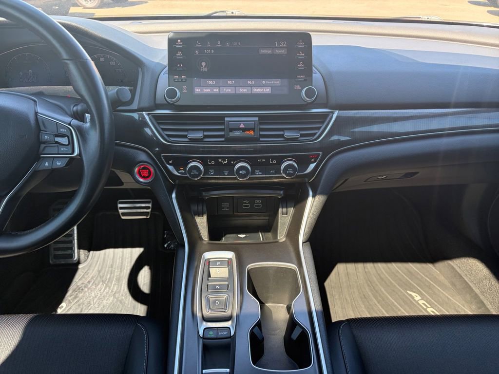 Used 2022 Honda Accord Sport image 12