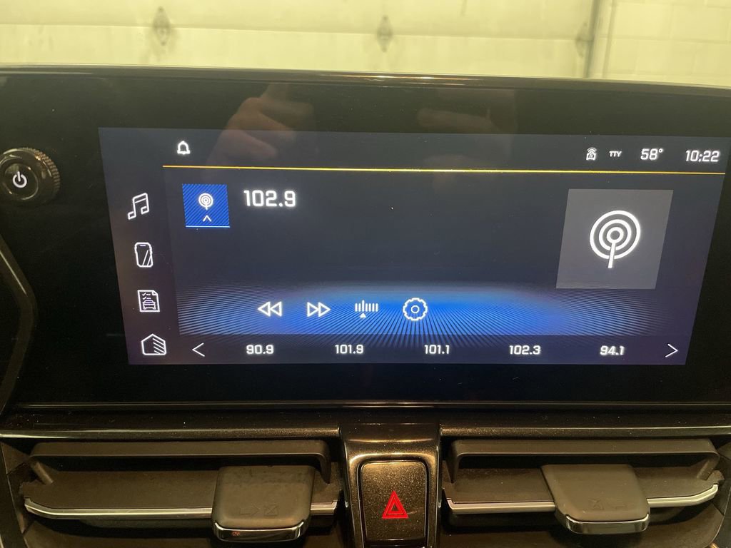 Used 2024 Chevrolet TrailBlazer RS w/ Convenience Package FWD image 7