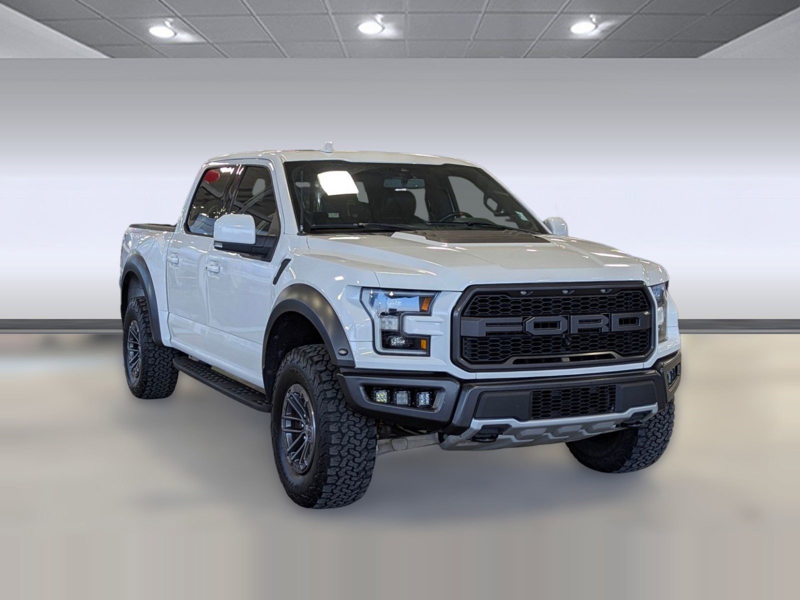 Certified 2020 Ford F150 Raptor w/ Equipment Group 802A Luxury image 6