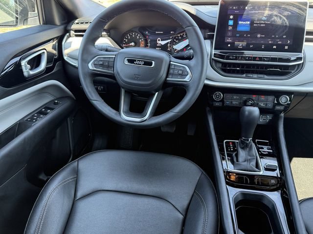 Certified 2024 Jeep Compass Limited AWD/4WD image 9