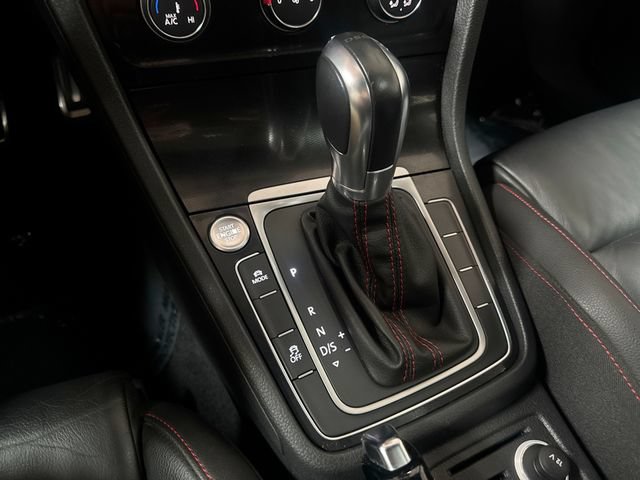 Used 2015 Volkswagen GTI SE FWD image 22