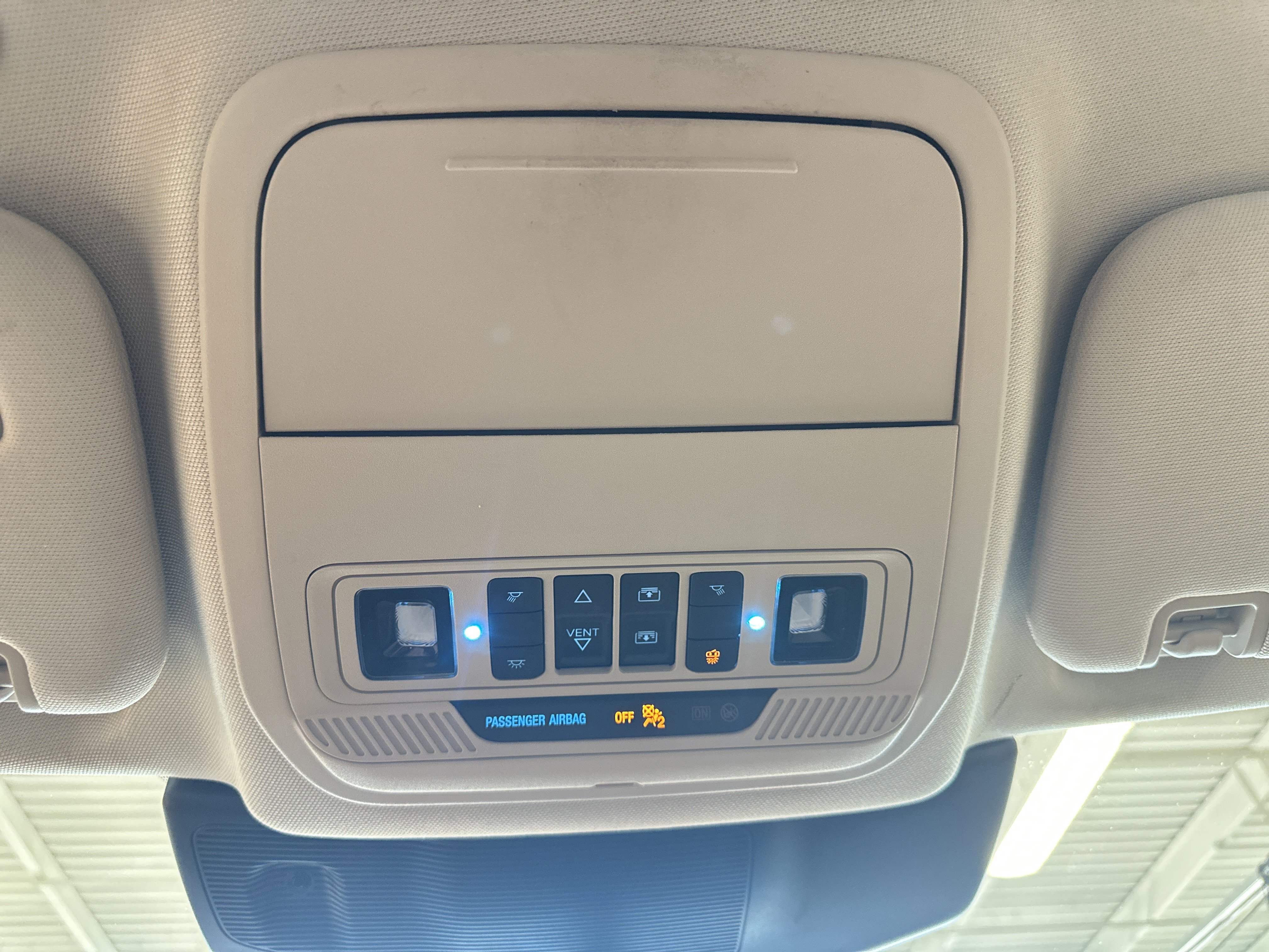 Used 2022 Ford Explorer Platinum w/ Technology Package image 43