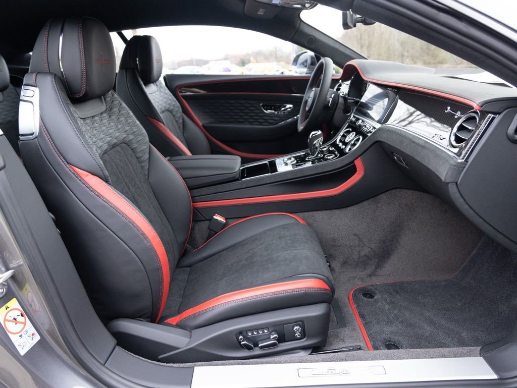 Used 2025 Bentley Continental GT Speed image 57