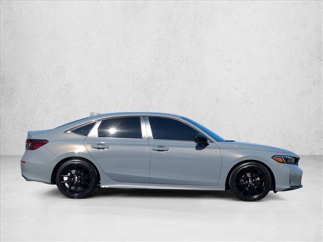 Used 2025 Honda Civic Sport image 4