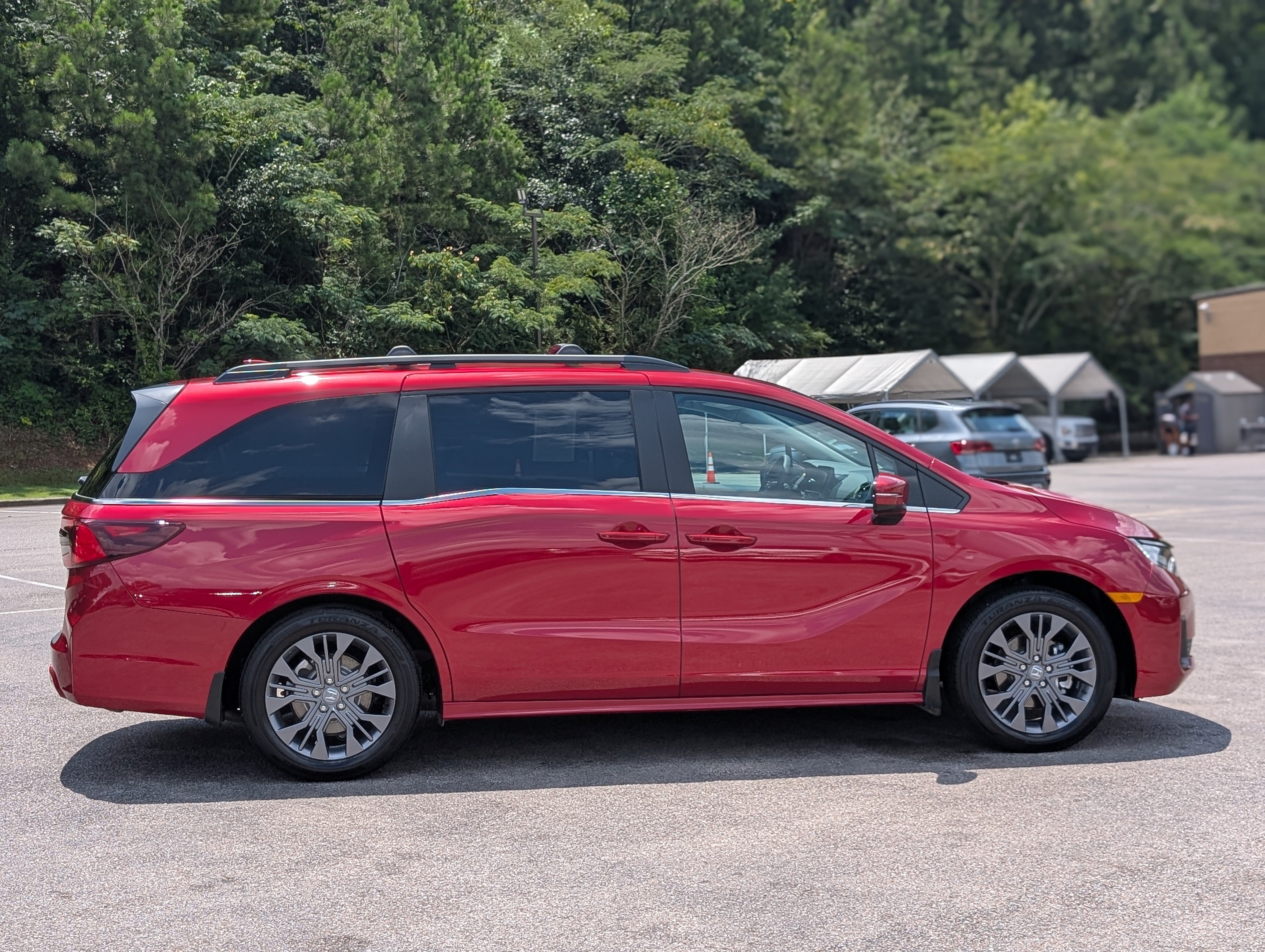 Used 2026 Honda Odyssey Touring image 10