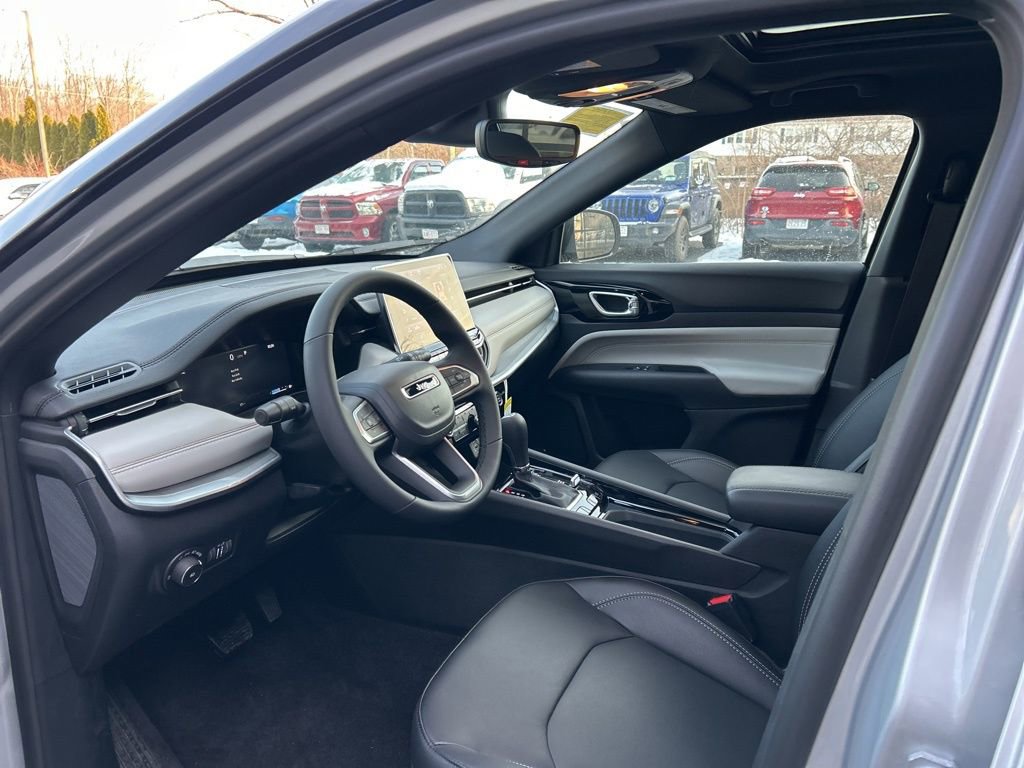 New 2026 Jeep Compass Limited w/ Sun, Sound & Navigation Group AWD/4WD image 49