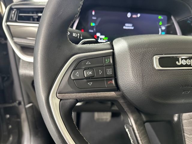 Used 2022 Jeep Grand Cherokee Limited 4xe image 15