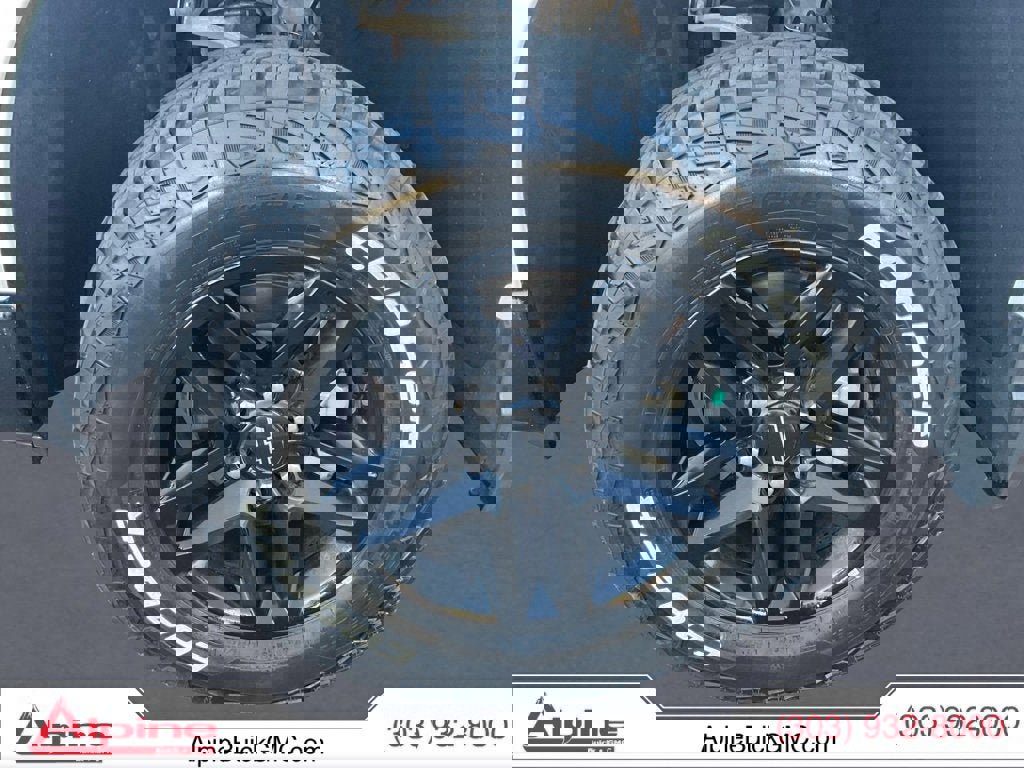 Used 2023 Chevrolet Silverado 1500 LT Trail Boss w/ Protection Package image 14