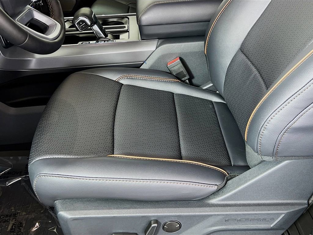 New 2025 Ford F150 Lariat w/ Equipment Group 501A Mid image 23