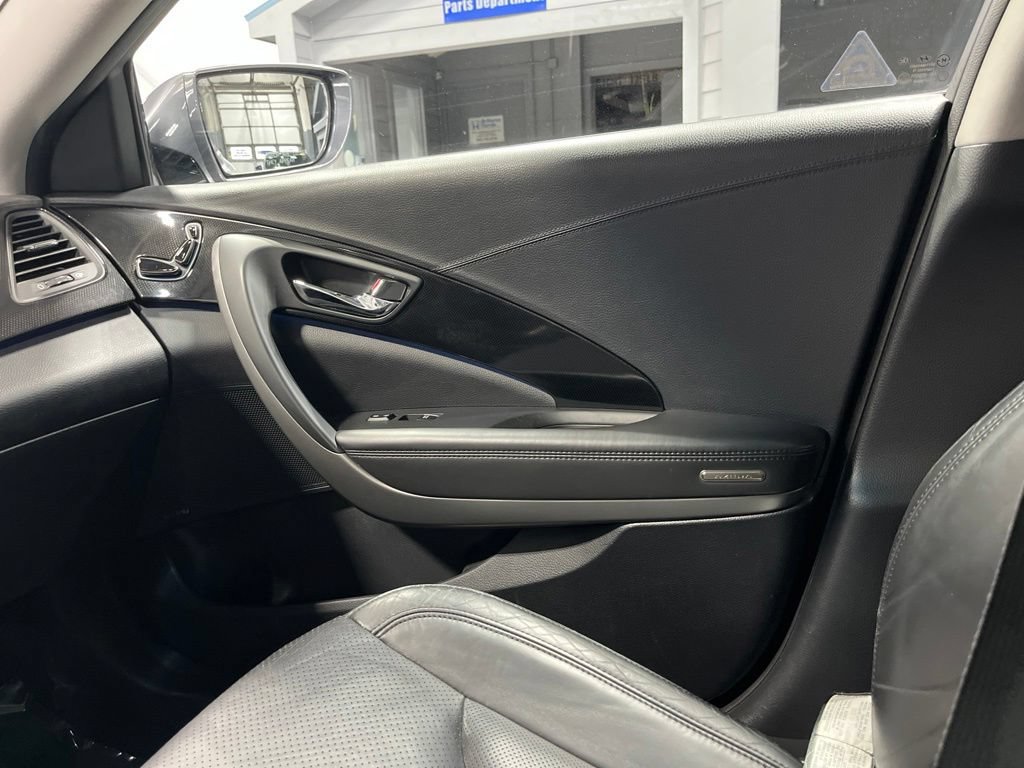 Used 2013 Hyundai Azera w/ Technology Pkg FWD image 21