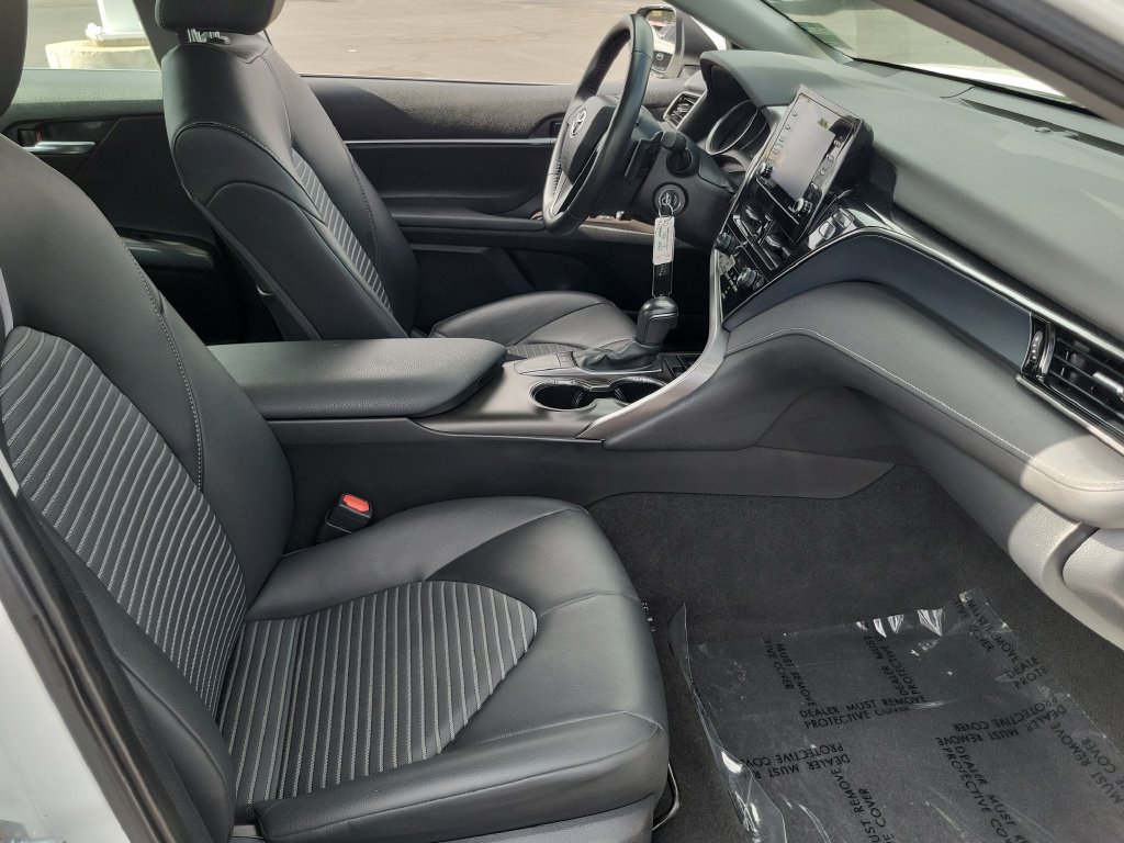 Used 2024 Toyota Camry SE FWD image 19