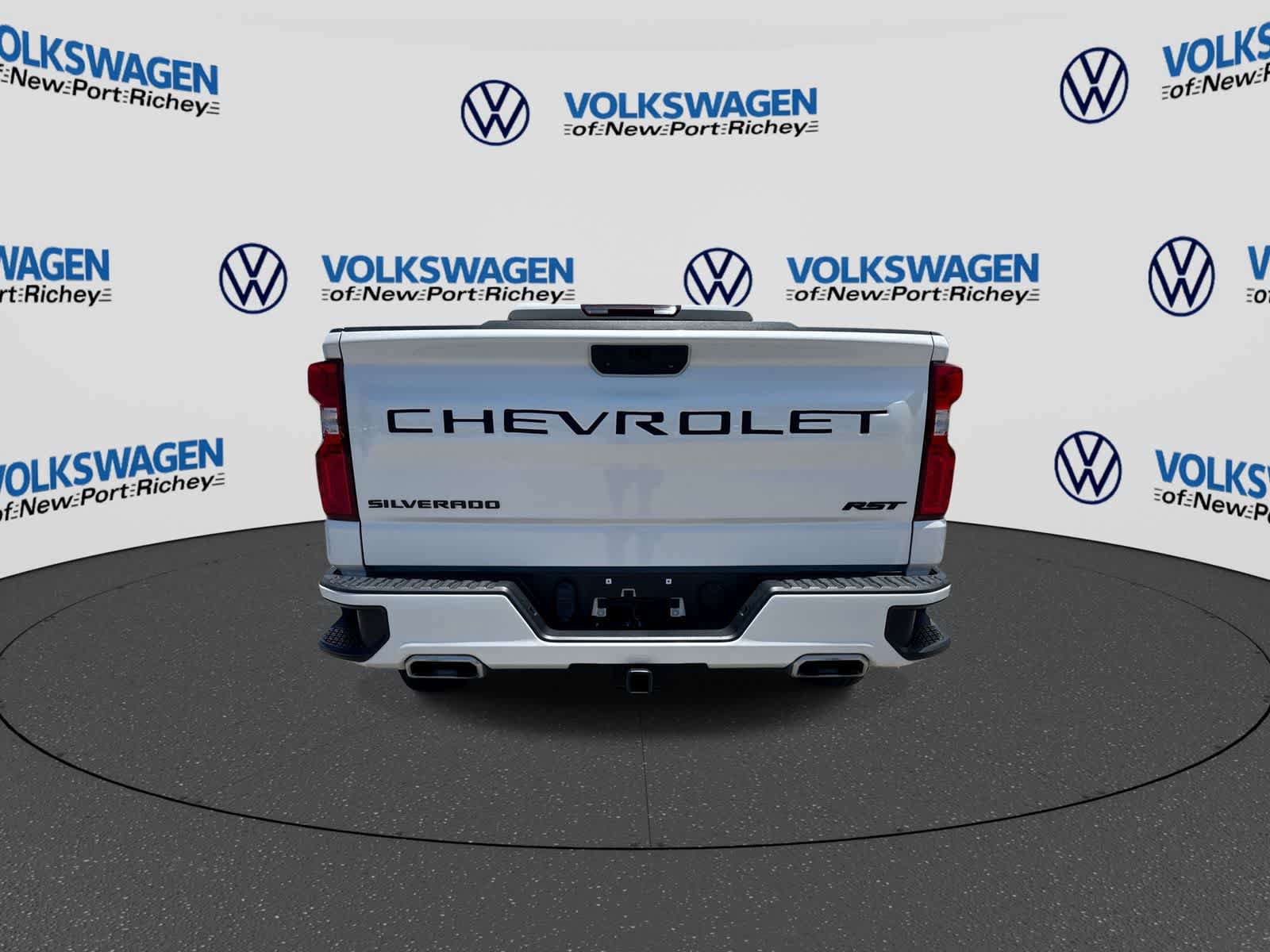 Used 2022 Chevrolet Silverado 1500 RST AWD/4WD image 13