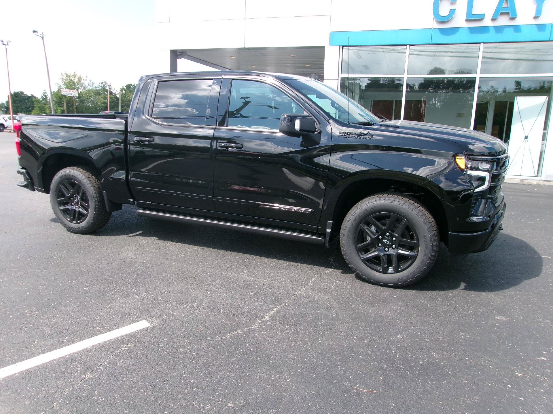 New 2026 Chevrolet Silverado 1500 High Country w/ Midnight Edition AWD/4WD image 1