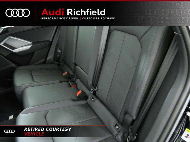 Certified 2025 Audi Q3 2.0T Premium w/ Convenience Package AWD/4WD image 24