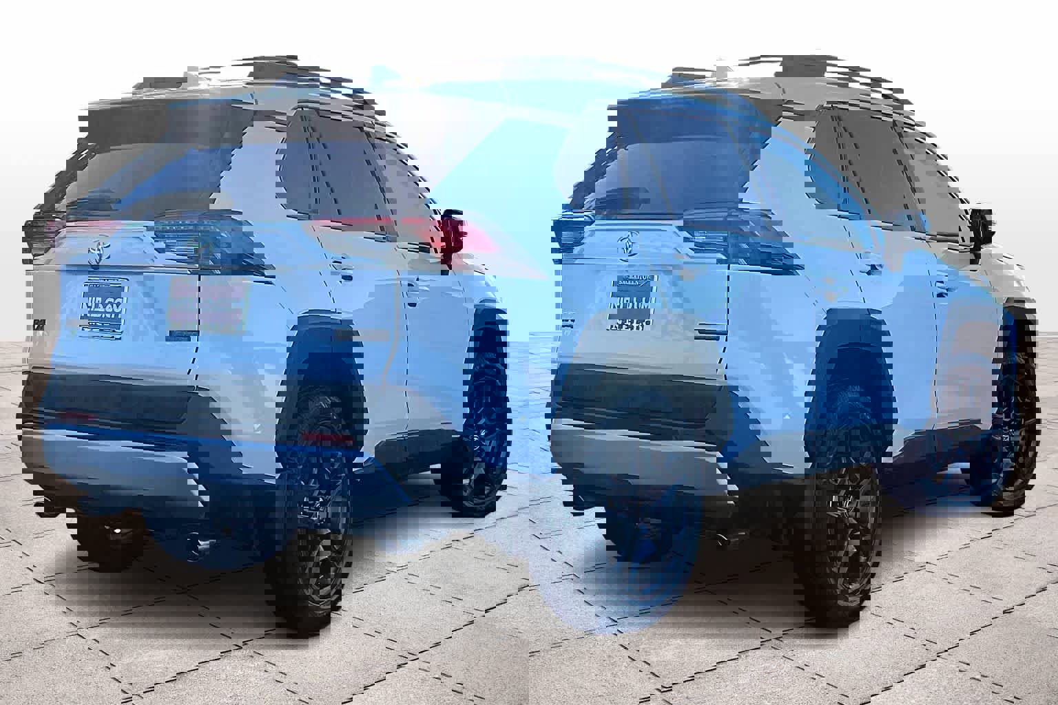 Used 2023 Toyota RAV4 Adventure image 16