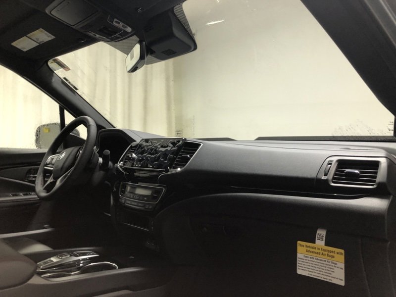 New 2026 Honda Ridgeline Black Edition image 14