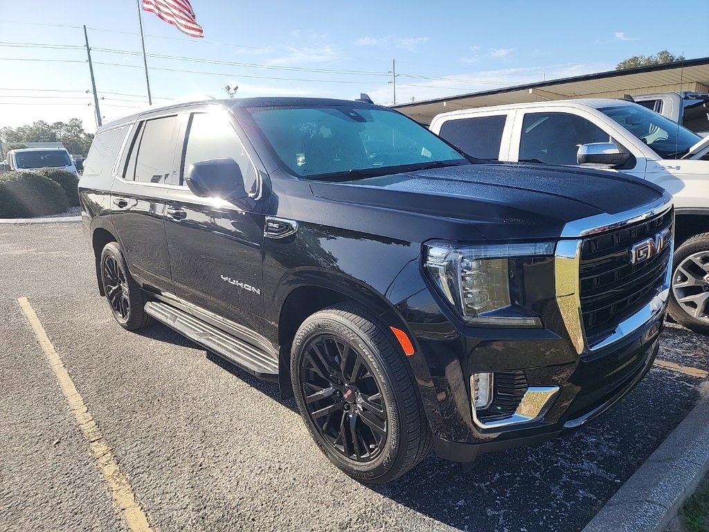 Used 2021 GMC Yukon SLE image 3