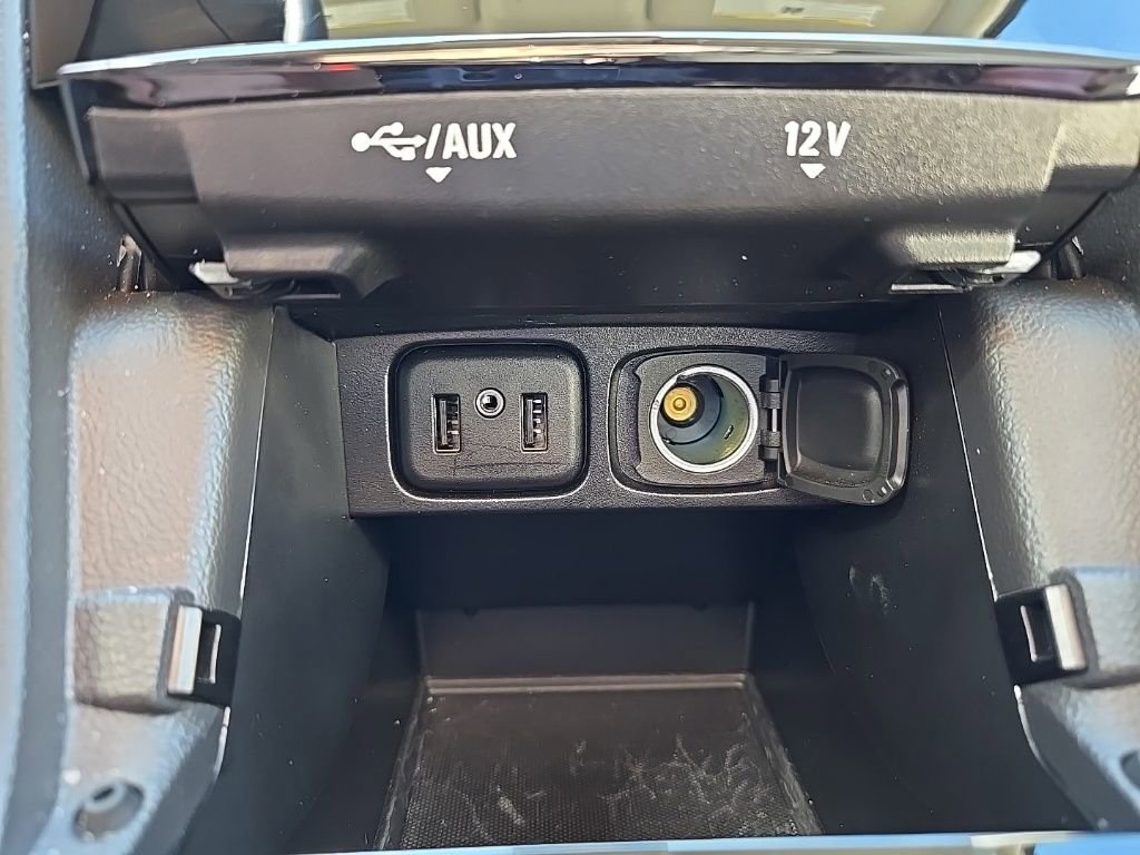 Used 2022 Buick Encore Preferred w/ Safety Package image 24