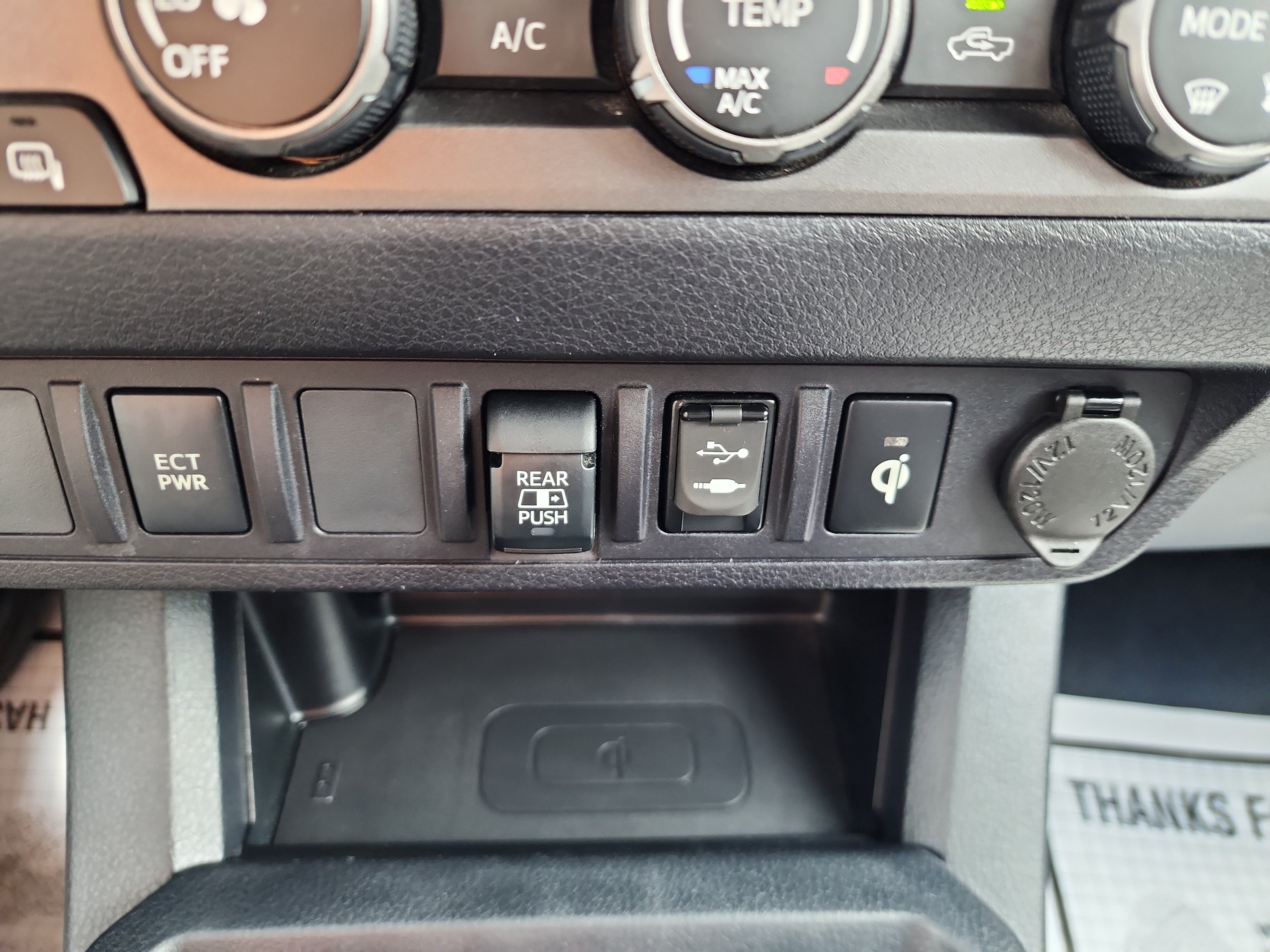 Used 2019 Toyota Tacoma TRD Off-Road AWD/4WD image 13
