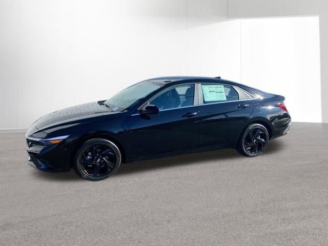 New 2026 Hyundai Elantra SEL Sport image 2