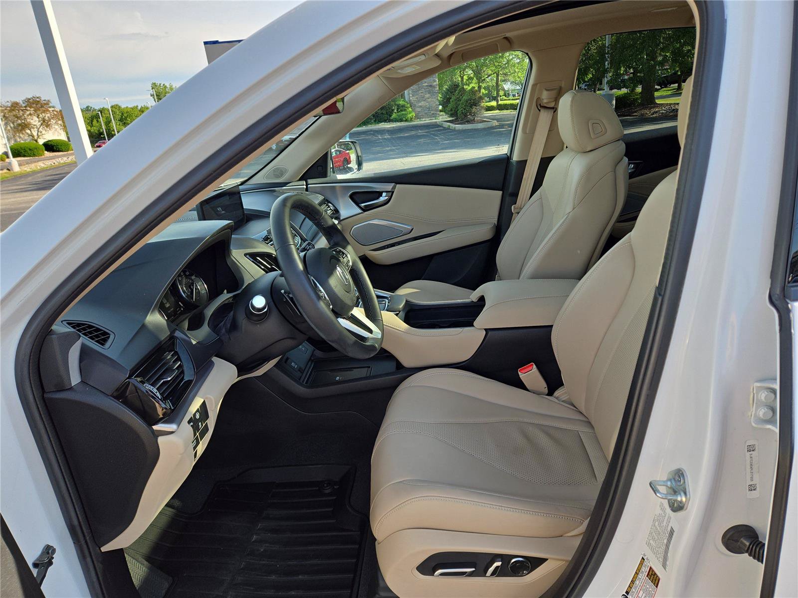 Certified 2023 Acura RDX AWD w/ Technology Package image 18
