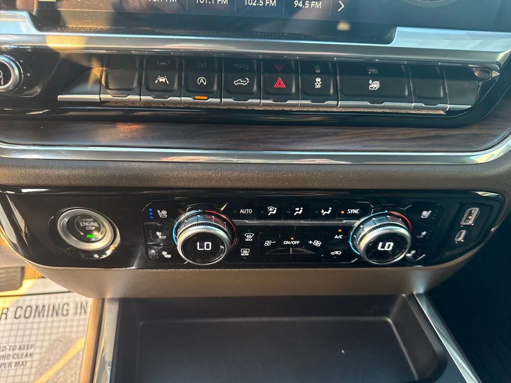 Used 2023 GMC Sierra 1500 SLT image 12