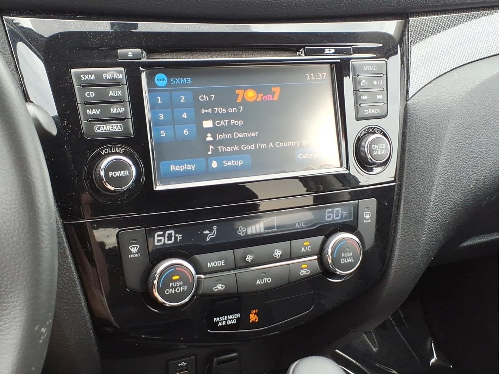 Used 2014 Nissan Rogue SL AWD/4WD image 17