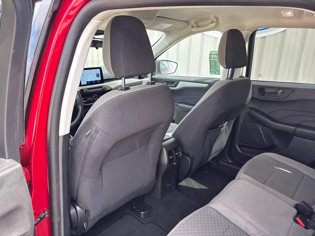 Certified 2022 Ford Escape SE w/ Cold Weather Package AWD/4WD image 25