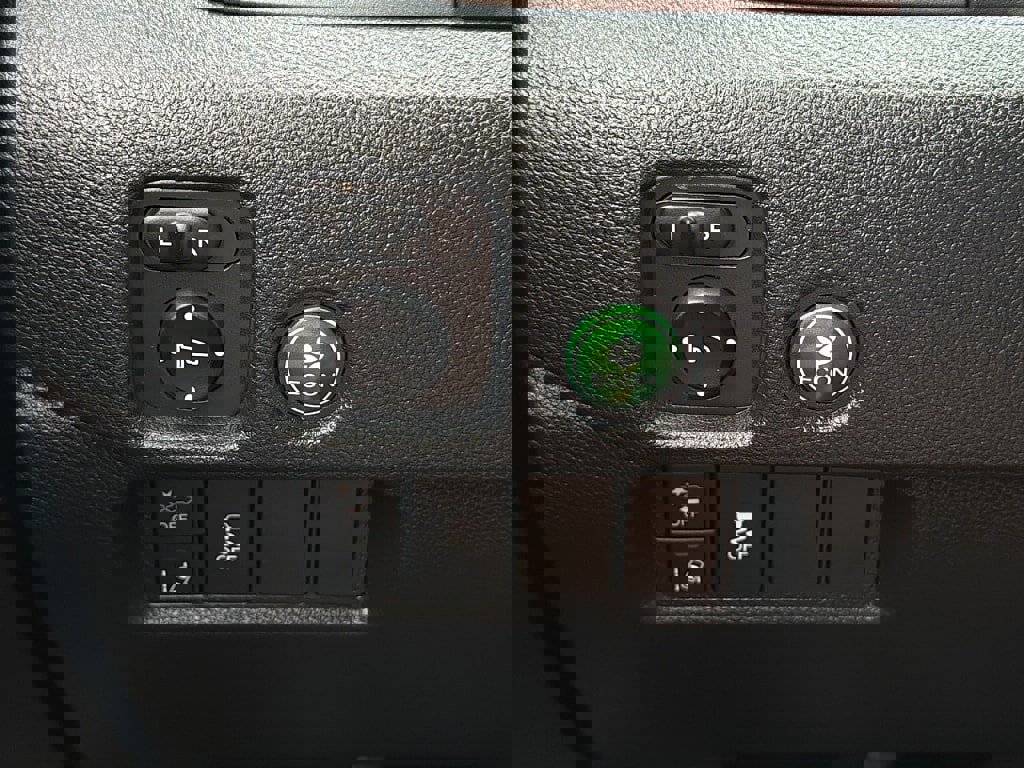 Used 2022 Honda Pilot Sport image 18