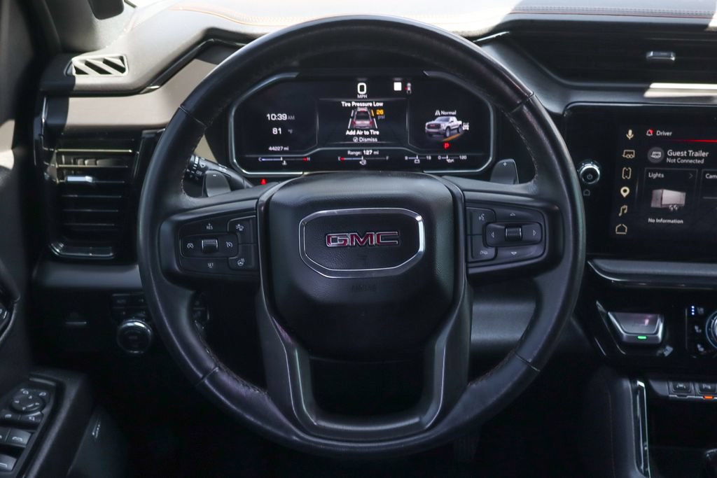 Used 2023 GMC Sierra 1500 AT4 w/ Technology Package AWD/4WD image 26