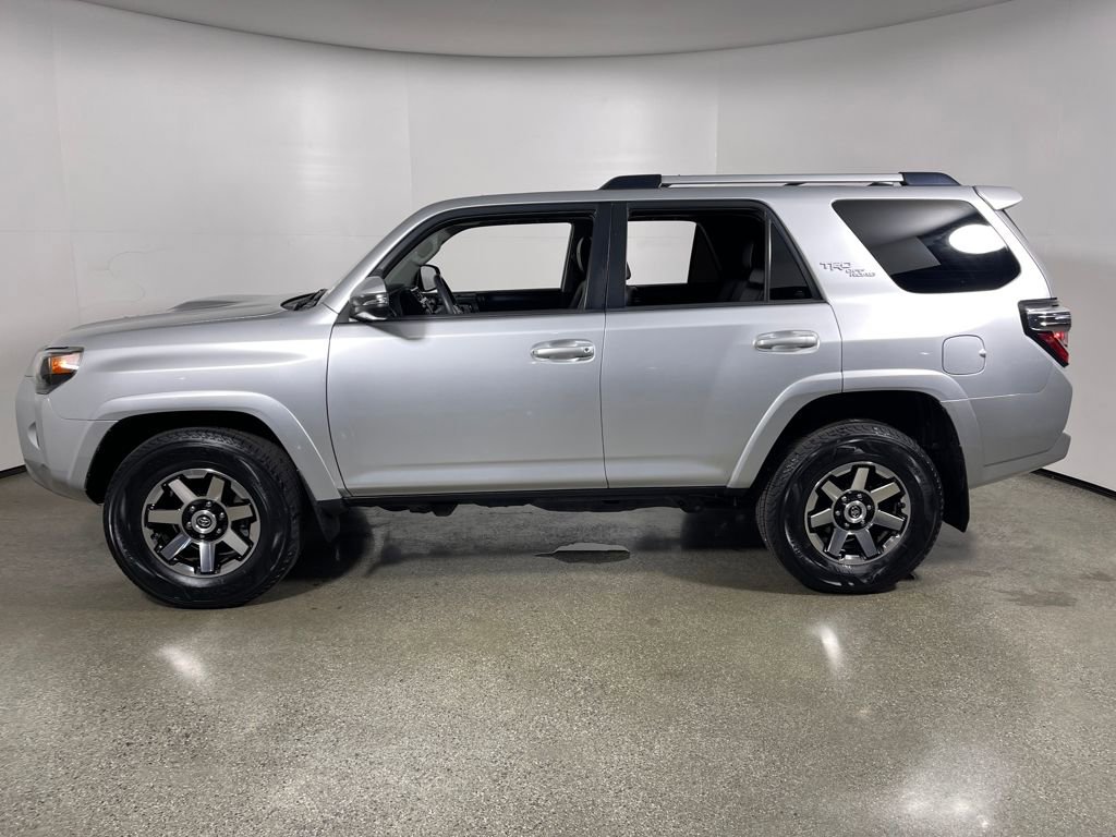 Certified 2018 Toyota 4Runner 4WD image 6
