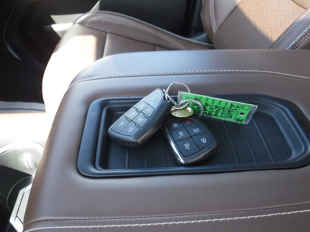 Used 2023 Chevrolet Tahoe High Country image 21