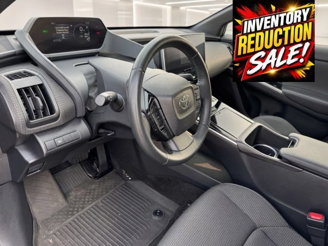 Used 2023 Toyota bZ4X AWD image 6